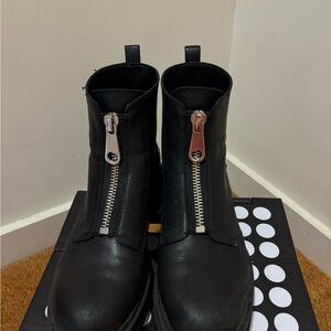 Marc Fisher LTD Paralee Boot